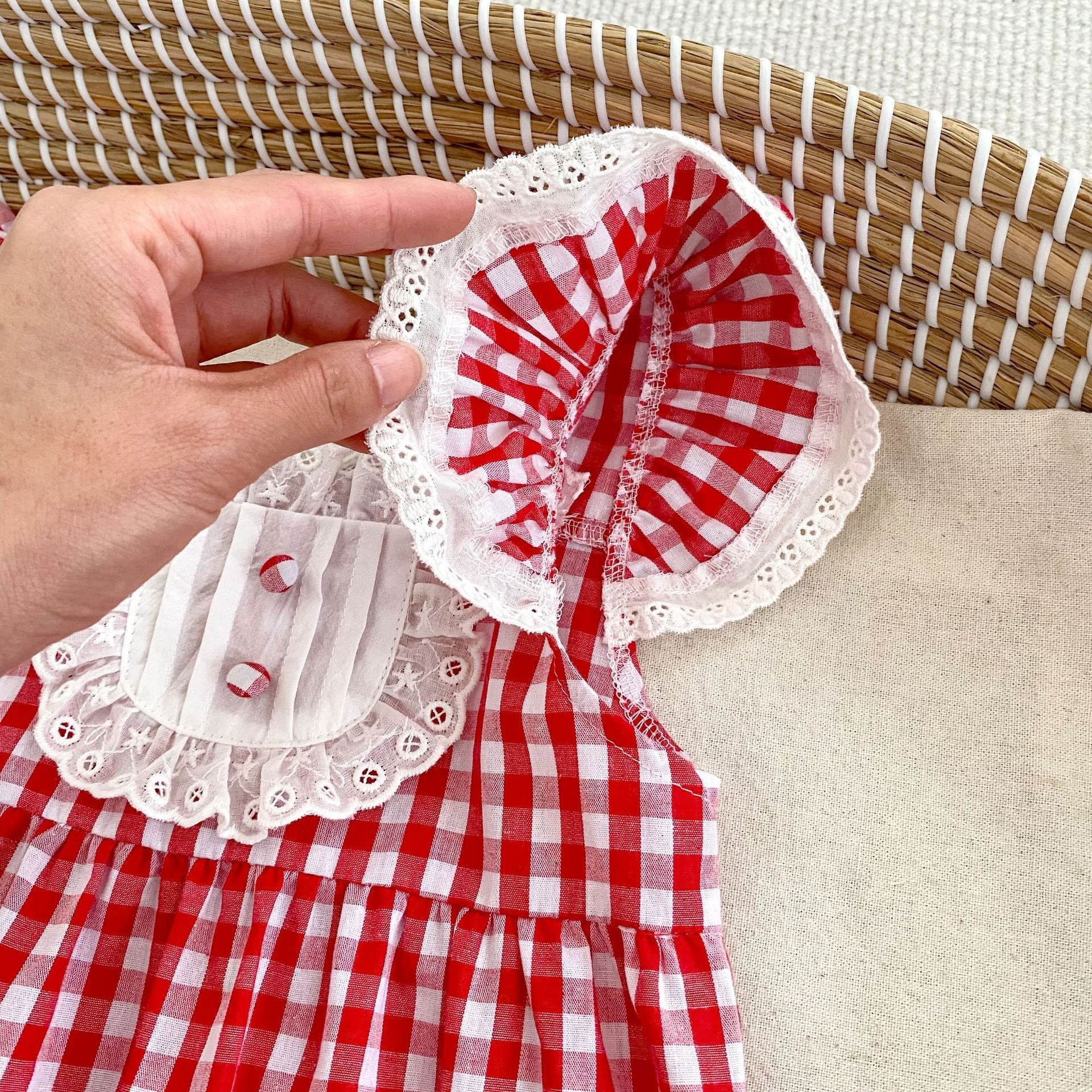 Summer Arrival Baby Girls Fly Sleeves Thin Plaid Pattern Strap Onesies-4
